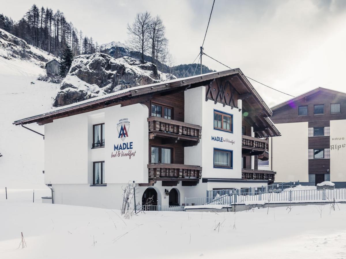 Madle - B&B Sölden Buitenkant foto