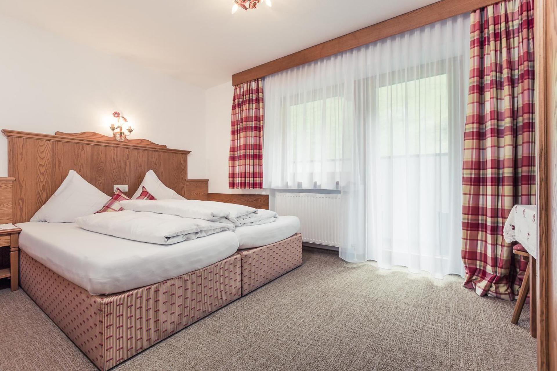 Madle - B&B Sölden Buitenkant foto